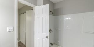Suncrest Apartments Gallery 25