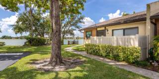 639 Banks Road Gallery 25