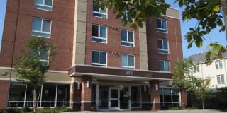 Thomas Court Gallery 9