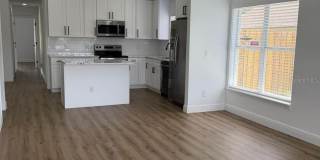 9743 HOLLYHILL DRIVE Gallery 2