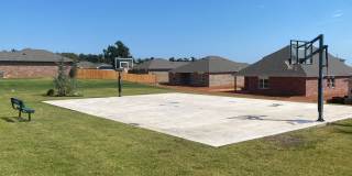3 Bedroom 2 Bathroom 2 Car Garage Home in Oakdale School District Gallery 22