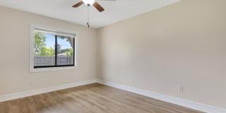 ** GOLDEN GATE CITY ** 3 BED + DEN / 2 BATH - FENCED YARD - NO HOA! - ANNUAL RENTAL Gallery 22