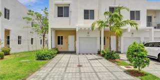 10265 NW 72nd Ter Gallery 1