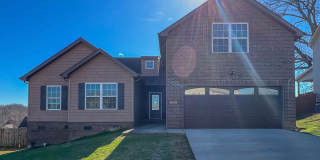 Gorgeous Single-Family--Fenced Backyard and Bonus Room! Gallery 1