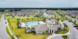 Modern 3BR/2.5BA Townhome with Pool Access & Deposit-Free Living! Gallery 26