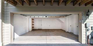 1719 St Johns Ln Gallery 40