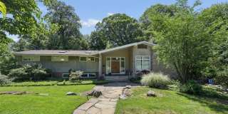 192 Stonehurst Drive Gallery 1