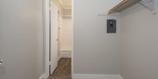 Monterey Townhouse Gallery 57