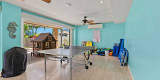 Waialua Ocean View Villa w/ Pool, kids play structure - walk to beach Gallery 16