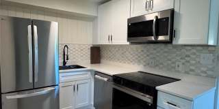 7224 VALIANT Court Gallery 10