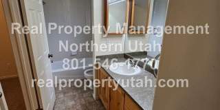 3 Bedroom Townhome in Ogden Gallery 7