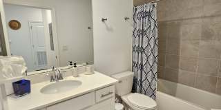 Annual UNFURNISHED or FURNISHED for your convenience: 2 Bedroom 2 Bathroom 2nd Floor Elevator access Condo in Wellen Park with GOLF MEMBERSHIP available! Gallery 54