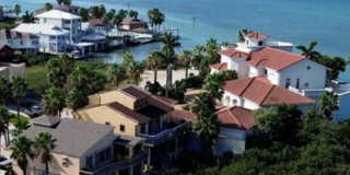 208 W Saturn Ln Gallery 13