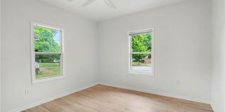 827 Elbert Street SW Gallery 11