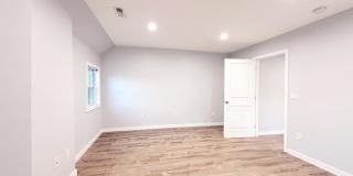 310 Alden Avenue Gallery 22