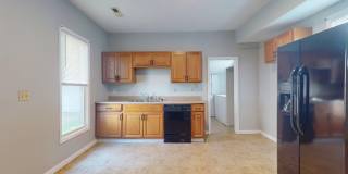 Madison/W.95th neighborhood : 3 bedroom/1 bath single family house available NOW. Gallery 32