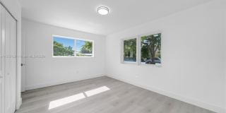 350 Aledo Avenue Gallery 12