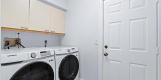 2442 Windsor Way Court Gallery 36