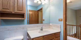 Beautiful Townhouse In Naperville Gallery 14