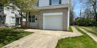 For Rent: 4-bedroom 2-bathroom single family home! Available NOW! Gallery 1