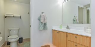 901 Seafarer Circle Gallery 17