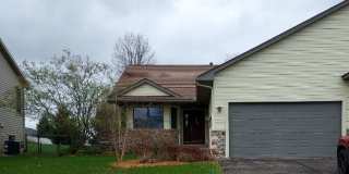 Nice 3 Bedroom 3 Bathroom Twinhome in River Falls Gallery 1