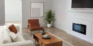 5419 Gentry Avenue Gallery 7