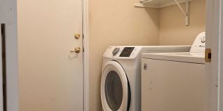 Fully Furnished South Austin Home - Riverside Meadows Gallery 20