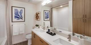 Luma at El Corazon Gallery 22