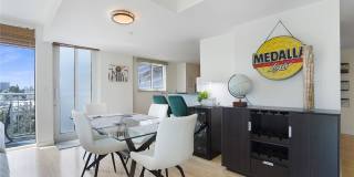 7600 Collins Avenue Gallery 12