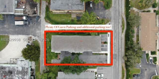 930 NW 2nd St Gallery 32