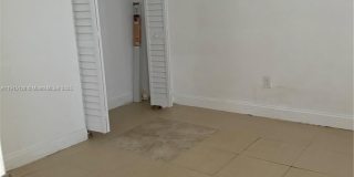 1180 NE 160th Ter Gallery 9