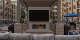 44 Washington Gallery 39