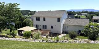 Single Family Home in Harrisonburg Gallery 25