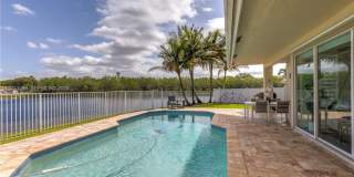 1127 Laguna Springs Drive, Weston, FL 33326 Gallery 1