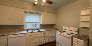 1169 S Kimbrough Gallery 1