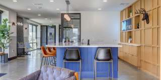 Metro at Fireclay Gallery 16