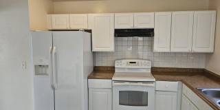 501 SE Thanksgiving Avenue Gallery 6