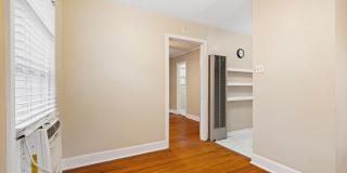 Rosedale Charmer - Wood Floors  - 1 BD / 1BA - W/D - Patio - Covered Parking - $1500 Gallery 17