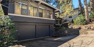 Fantastic 3-Bedroom, 2.5-Bath Home In East Eugene! Gallery 1