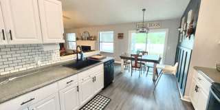 Deltona - 3 Bedroom, 2 Bathroom - POOL HOME - $2,750.00 Gallery 10