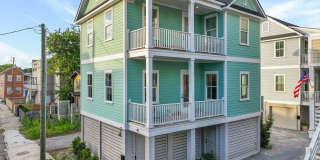 Elevated Charleston Charmer Gallery 1