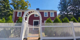 1027 Forbes St East Gallery 1