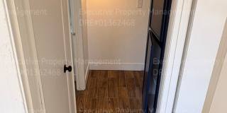 925 8th St Gallery 20