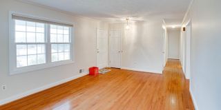 9552 BIRMINGHAM Drive Gallery 11