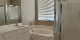 Beautiful 4 bedroom home soon available for rent! Gallery 26