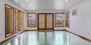Waterfront Home Gallery 19