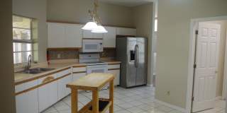 3 Bedroom / 2 Bath Valrico Home Gallery 12
