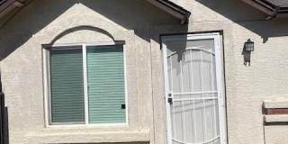 3351 N 69th Drive Gallery 1
