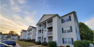 Room in 3 Bedroom Home at Plaza Walk Dr Gallery 1